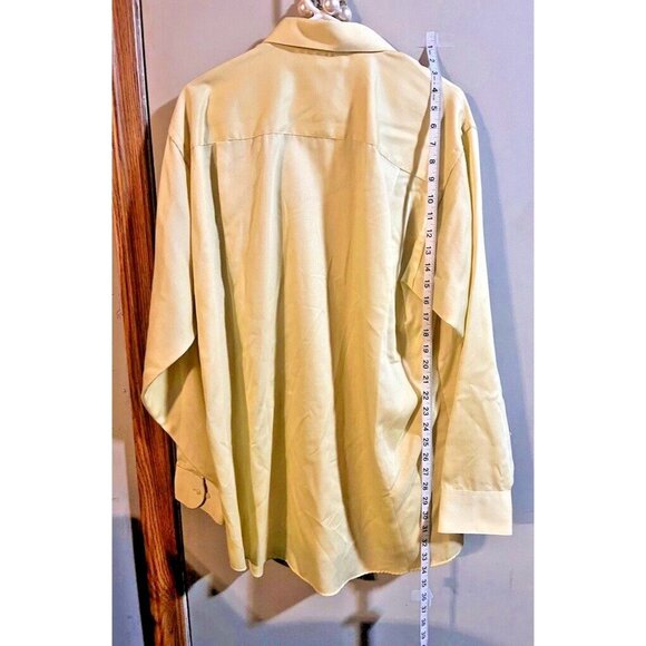Geoffrey Beene Mens Pale Yellow Dress Shirt Button Down Wrinkle-Free XL 17 34/35 - Picture 2 of 3